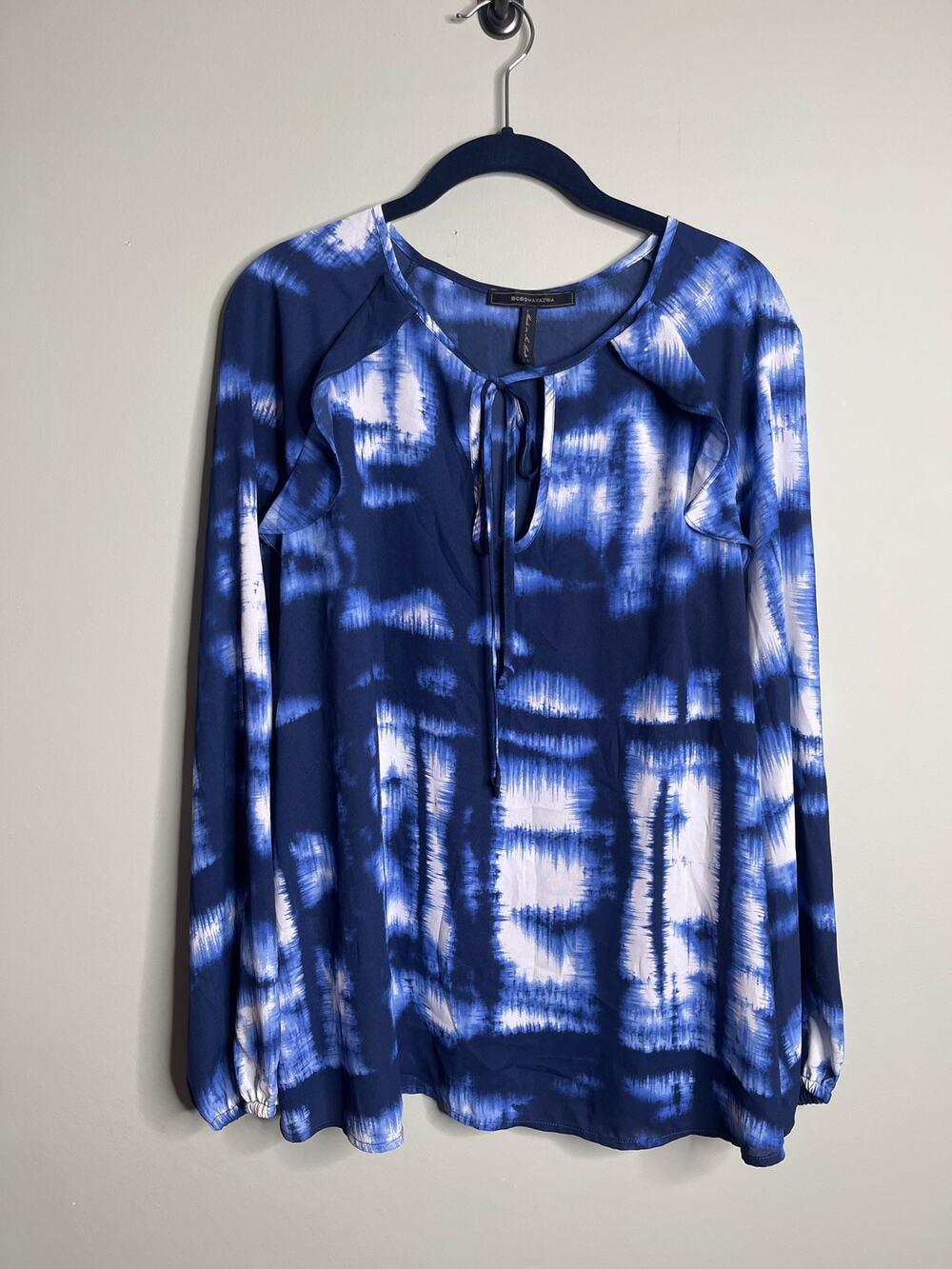 BCBGMAXAZRIA Blue printed long sleeve blouse Large